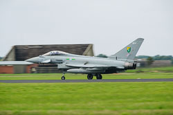 a017590.jpg